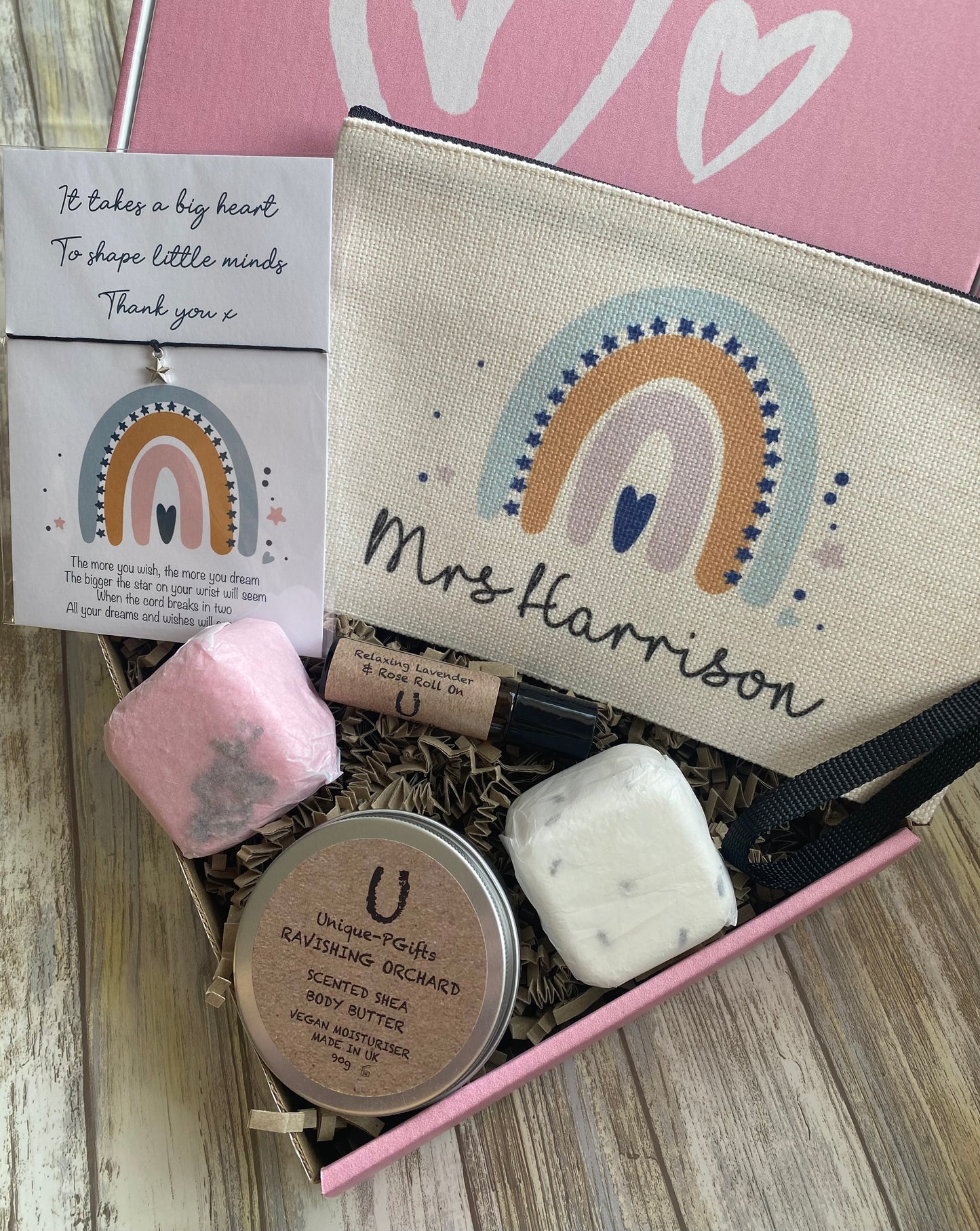 Personalised gift box for teacher with thank you bracelet, pouch, bath products and body butter