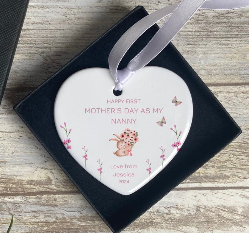 Personalised Mother's Day heart keepsake for Nanny – custom ceramic ornament with bunny and flowers – first Mother's Day gift from grandchild – sentimental nanny gift 2024