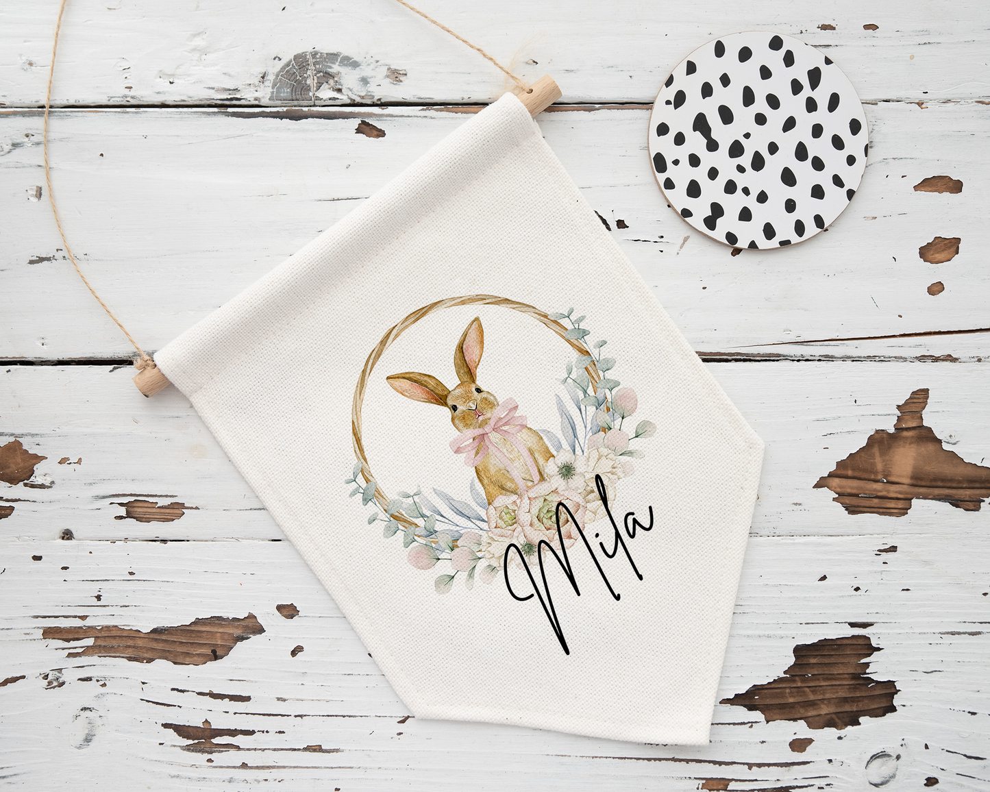 Personalised Easter bunny wall flag – custom name nursery banner with floral rabbit design – hanging Easter decoration for children – baby’s first Easter gift idea