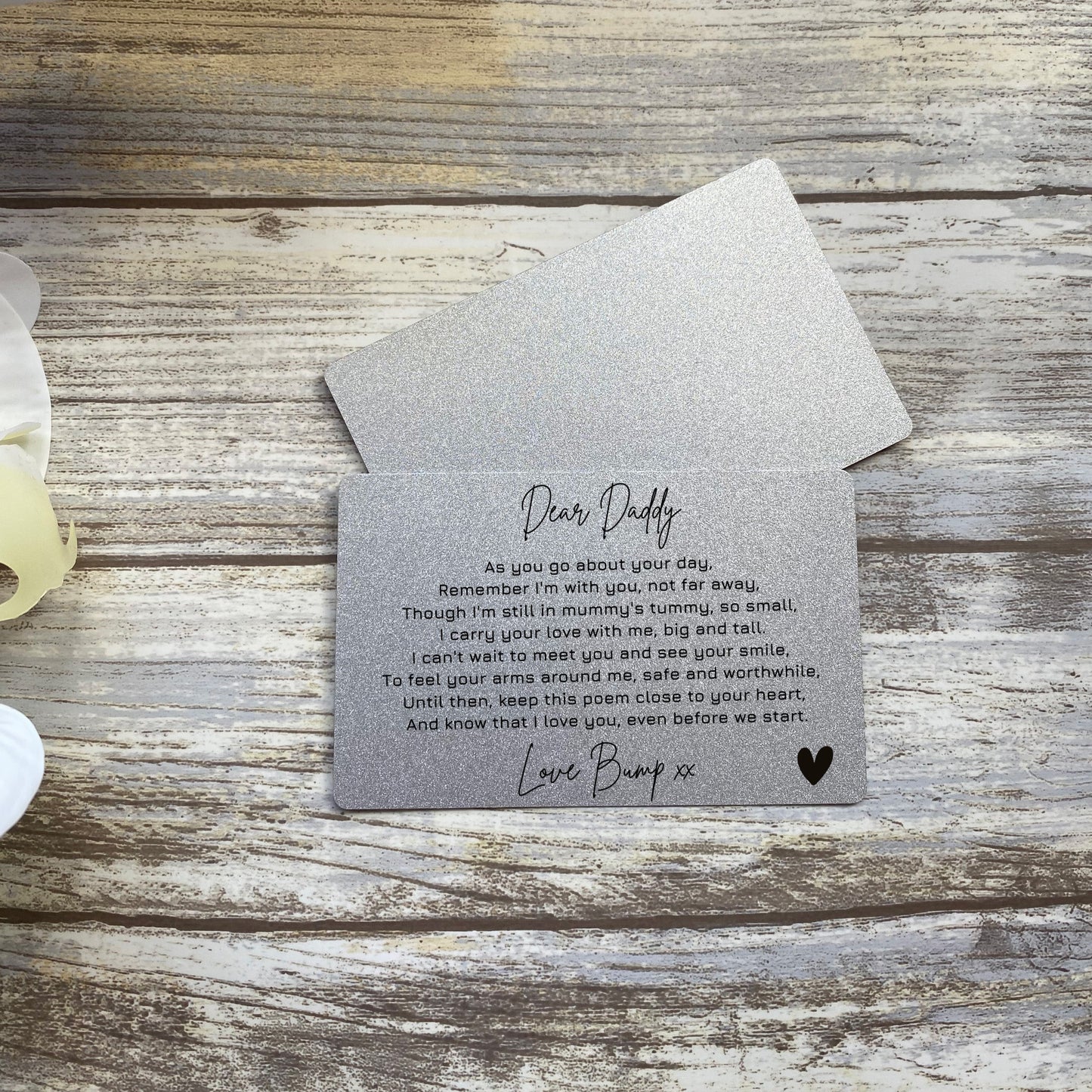 Unique personalised gift – ‘Dear Daddy’ wallet card with heartfelt poem, a special keepsake for fathers-to-be. Perfect for a pregnancy announcement or Father’s Day gift.