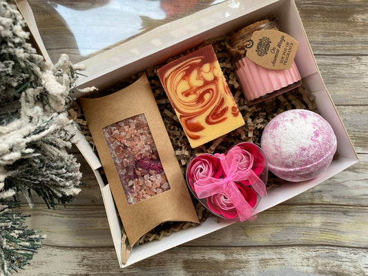Pamper Hamper Box For Her - Mothers Day Gift -  Strawberry Bath Bomb Gift Set - Hamper For Her
