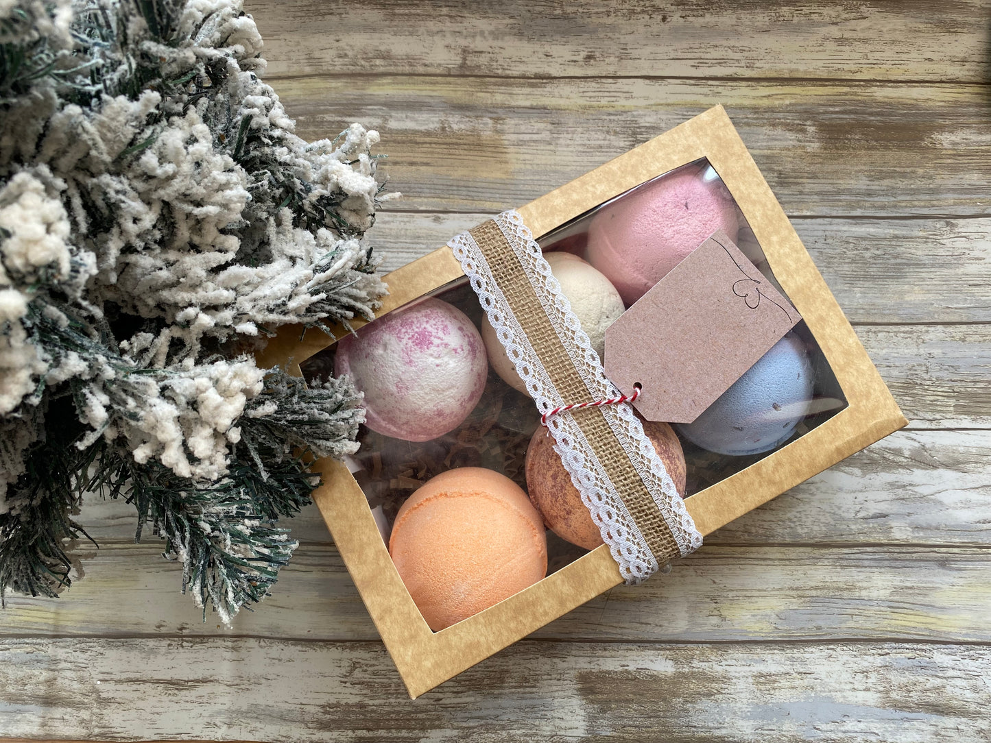 Bath Bomb Gift Set - Christmas Gift For Women - Bath Bomb Hamper